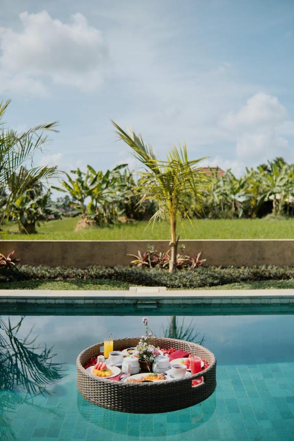 Suarga Loka Ubud Villa Buitenkant foto