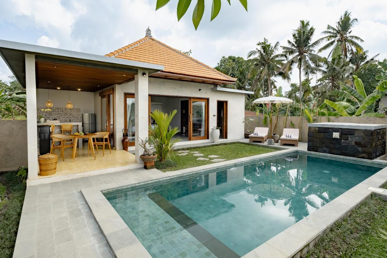 Suarga Loka Ubud Villa Buitenkant foto