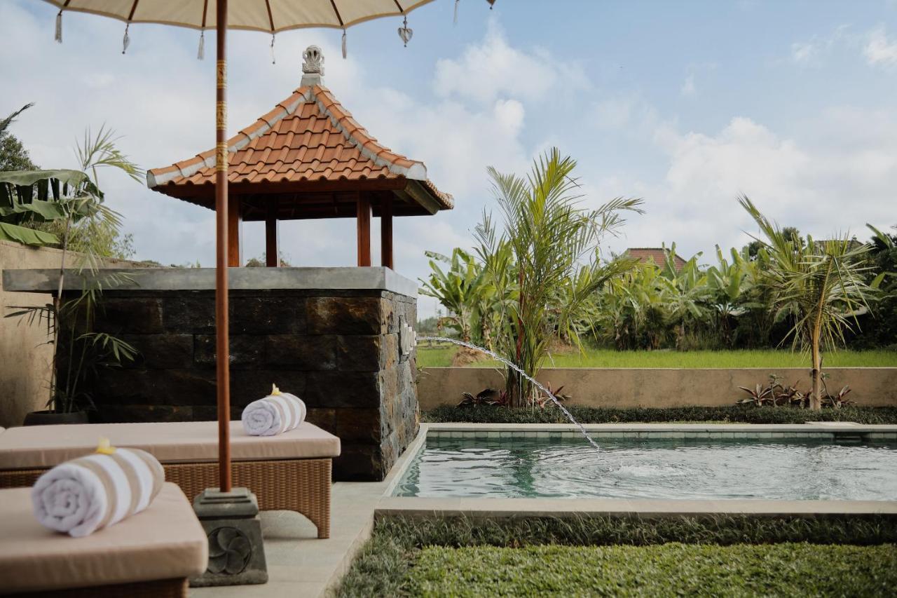 Suarga Loka Ubud Villa Buitenkant foto