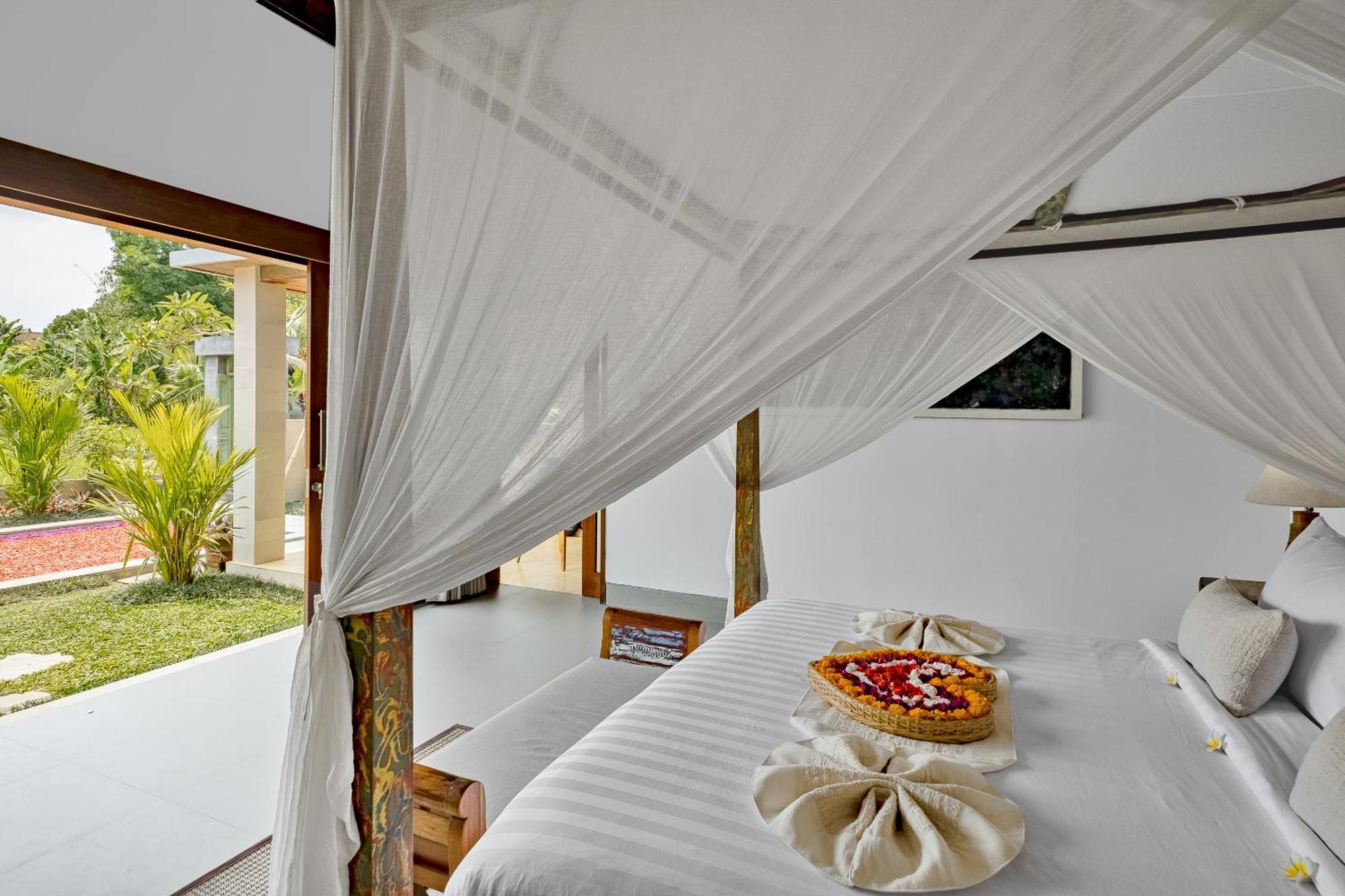 Suarga Loka Ubud Villa Buitenkant foto