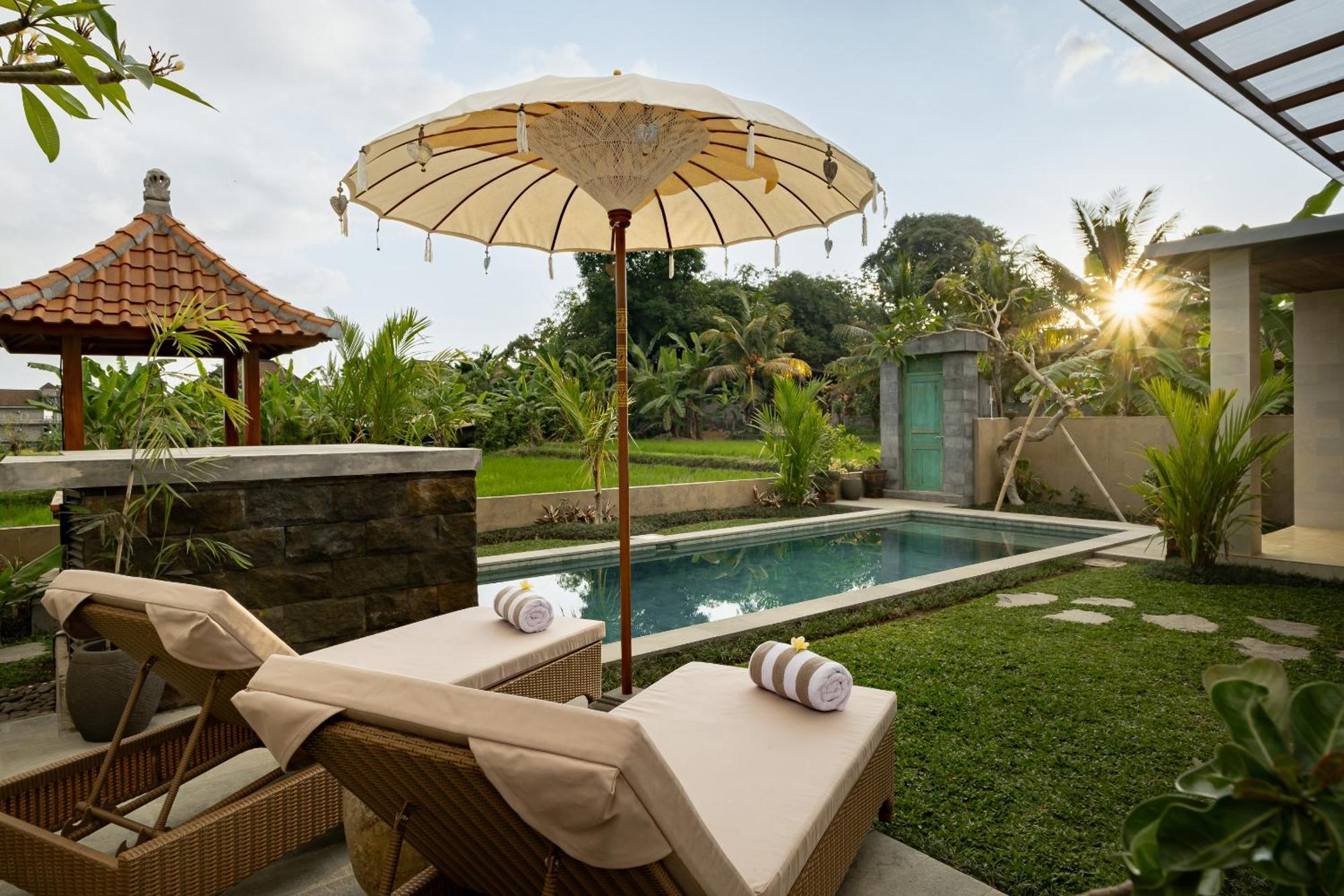 Suarga Loka Ubud Villa Buitenkant foto